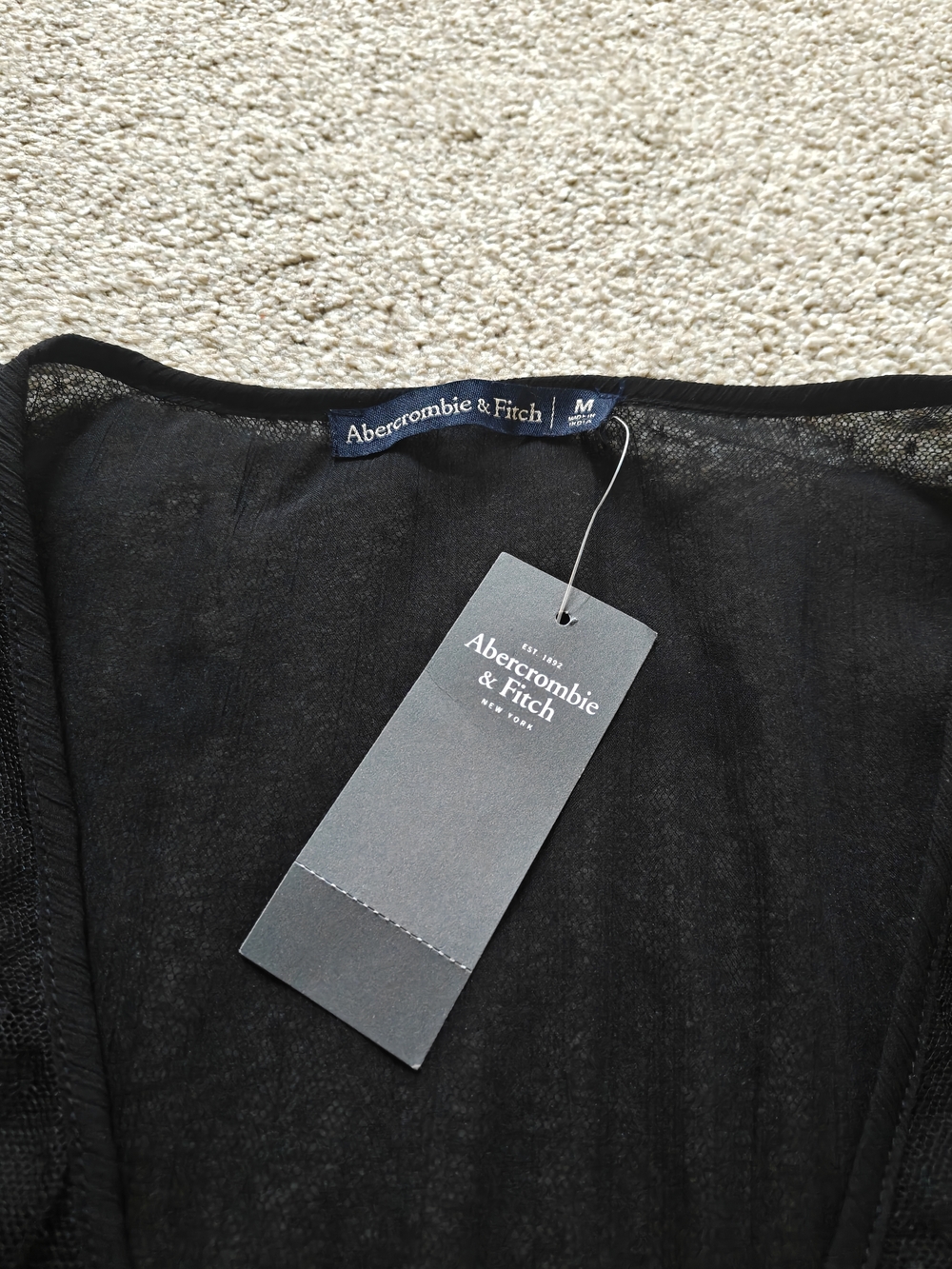 Abercrombie & Fitch Black Lace Tie-Front Sheer Peplum Top - Picture 4 of 6